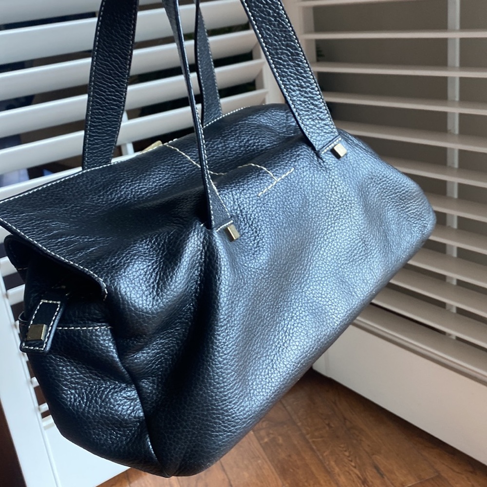Adrienne Vittadini Handbag - Picture 6 of 12